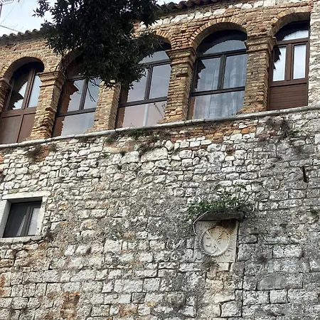 In The Historical Center With Amazing Seaviews Peter Pan In Porec